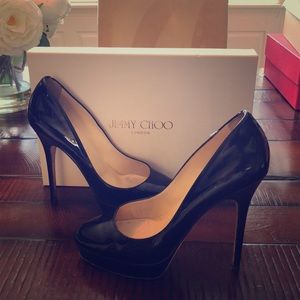 Black patent leather Jimmy Choo pumps, 38.5